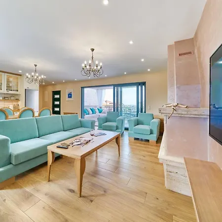 Exclusive Amara, Heated Pool - Sea View Jesenice (Split-Dalmatia)