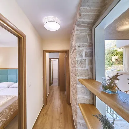 Exclusive Amara, Heated Pool - Sea View Jesenice (Split-Dalmatia)