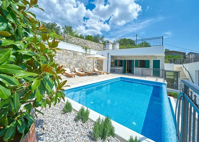 Exclusive Amara, Heated Pool - Sea View 빌라 *