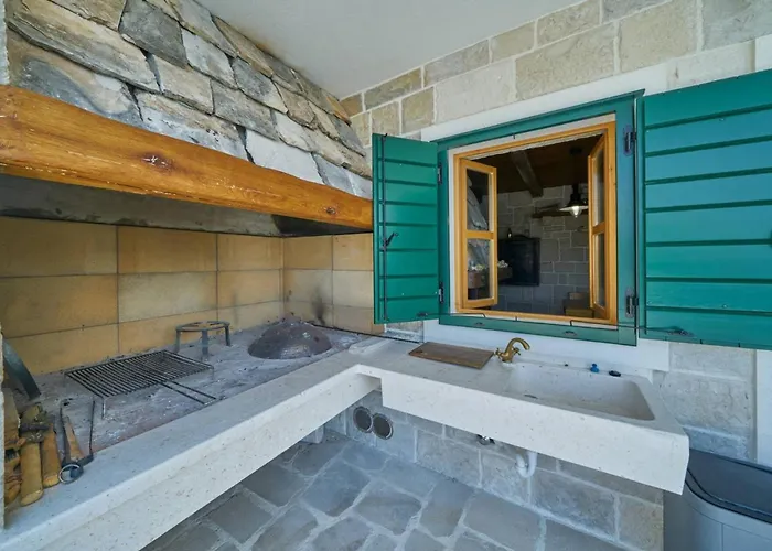 Exclusive Amara, Heated Pool - Sea View *