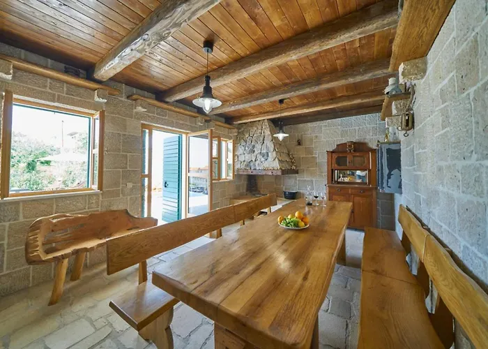 Exclusive Amara, Heated Pool - Sea View
